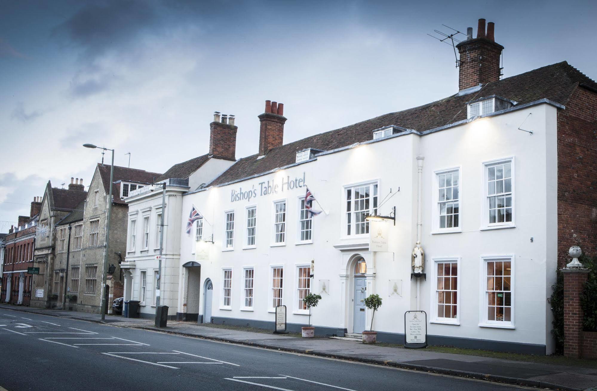 The Bishops Table Hotel Farnham  Buitenkant foto